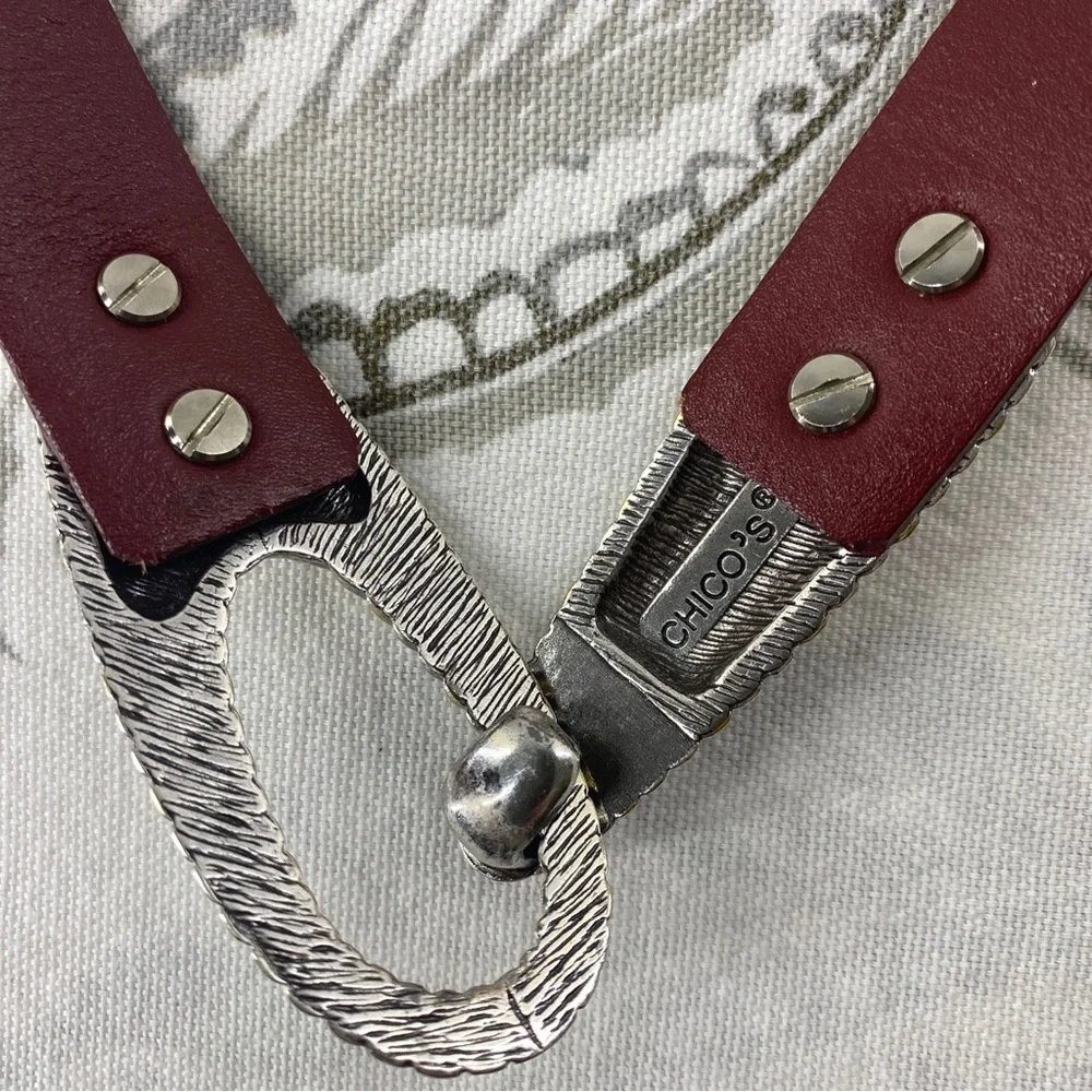 CHICO'S Red Leather Adiust Belt M/L‎ Silver/Gold Hook Buckle